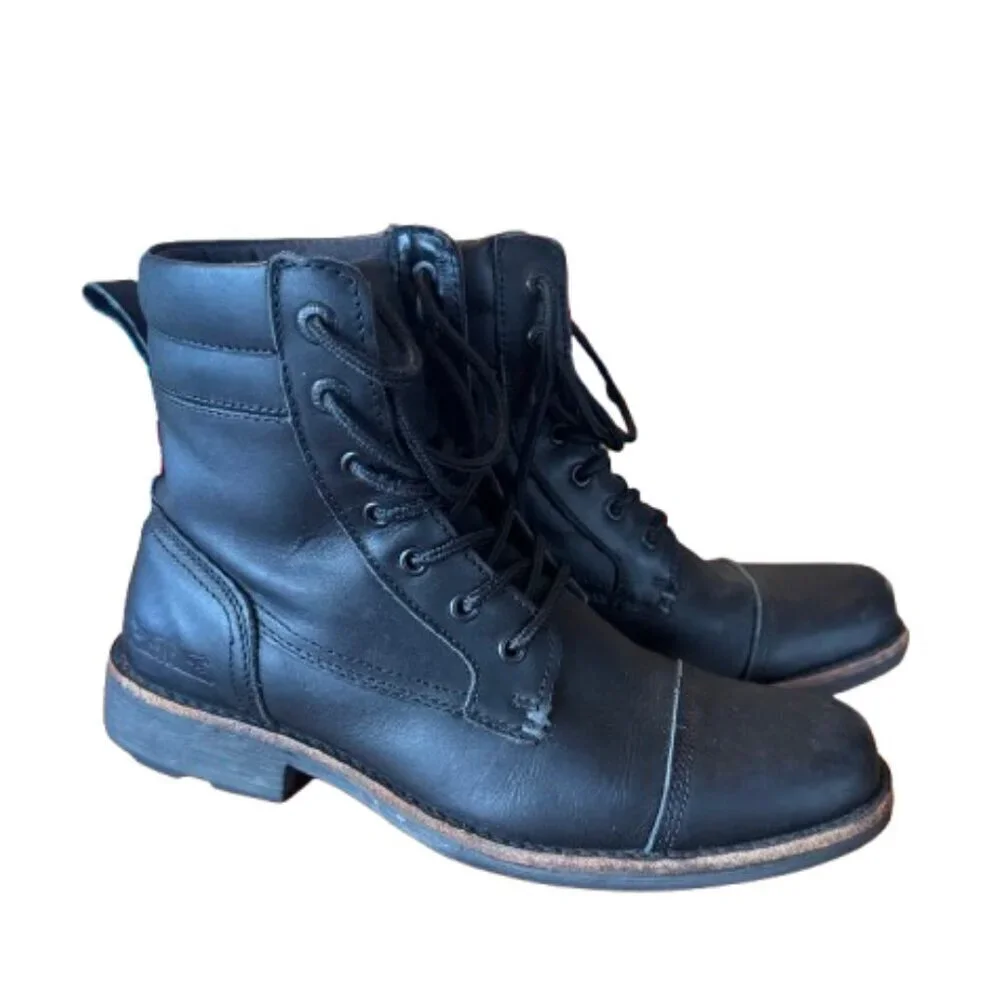 SALE: Levi's® Men's Combat Boots Size 8 - NWOT (MSHS001)
